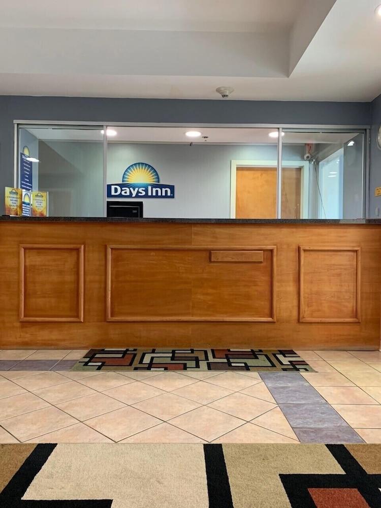 Days By Wyndham, - Richmond North